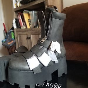 Current Mood, Detroit Boots size 8M